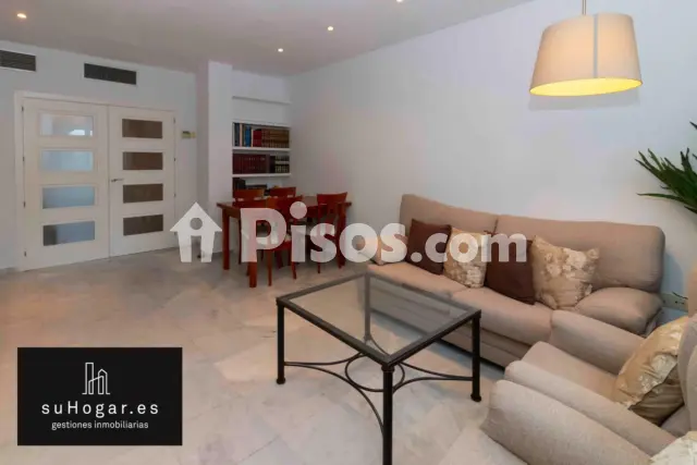 Piso en alquiler en Centro, Pardaleras (Badajoz Capital) de 850 €<span>/mes</span>