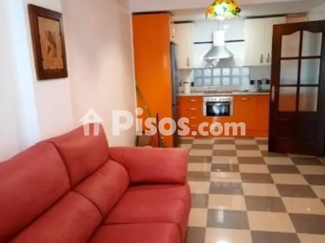 Piso en venta en Calle de Séneca, Av. Juan Carlos I-Plaza de Toros (Distrito Núcleo Urbano. Roquetas de Mar) de 115.000 €
