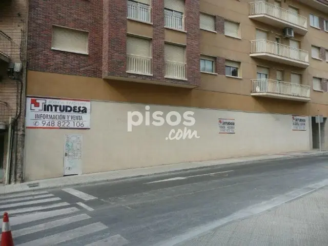 Local comercial en venta en Calle de Juan Antonio Fernández, Lourdes (Tudela) de 200.000 €
