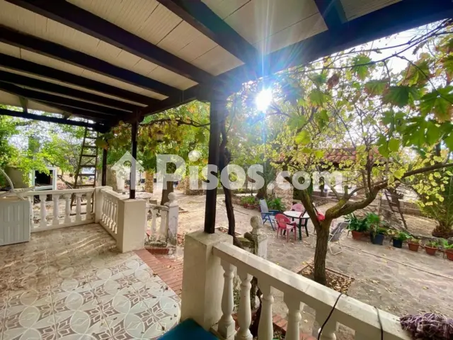 Chalet en venta en Calle Cm-4120, Número 0