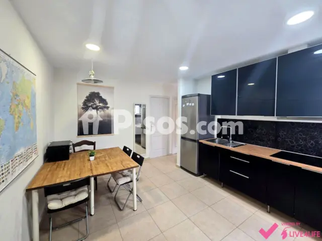 Piso en alquiler en Calle Bami, Tabladilla-Bami (Distrito Sur. Sevilla Capital) de 1.350 €<span>/mes</span>