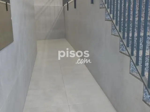 Piso en alquiler en Centro-Carretas, Carretas (Albacete Capital) de 750 €<span>/mes</span>