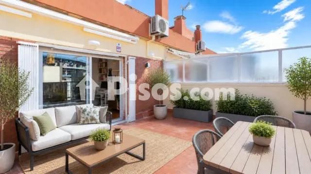 Ático en venta en Carrer de Felipe de Paz, La Maternitat-Sant Ramon (Distrito Les Corts. Barcelona Capital) de 495.000 €