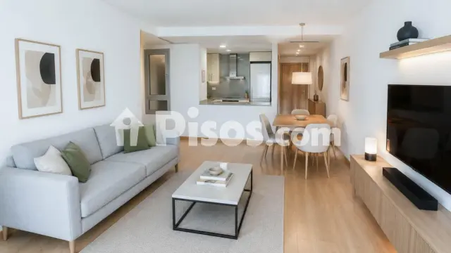 Piso en venta en Carrer de Calàbria, cerca de Avinguda del Paral·lel, Sant Antoni (Distrito Eixample. Barcelona Capital) de 510.000 €