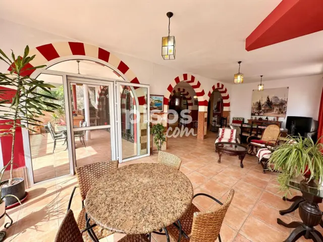Chalet en venta en Calle de los Ángeles, Aguadulce Norte (Distrito Aguadulce. Roquetas de Mar) de 420.000 €