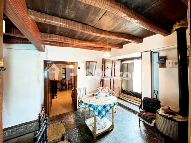 Casa rústica en venta en Calle de la Ermita, 1, Morales del Vino de 59.900 €