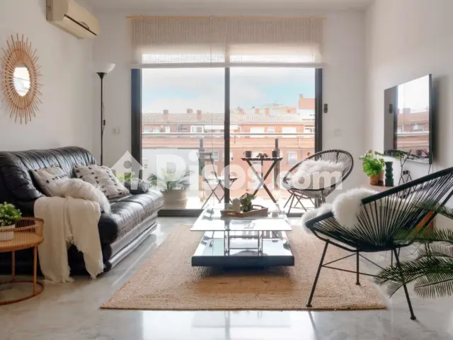 Piso en alquiler en Eixample, Montilivi-Palau (Girona Capital) de 1.650 €<span>/mes</span>