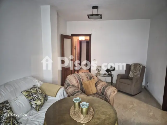 Piso en venta en Calle de Pepe Cobos, 2