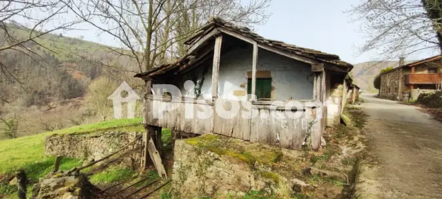 Finca rústica en venta en Vega de Pas