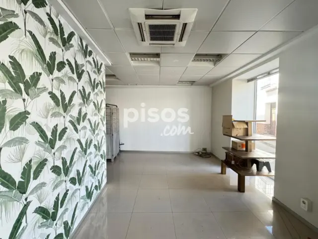 Local comercial en alquiler en Calle de la Pescadería, 1, Colmenar de 750 €<span>/mes</span>