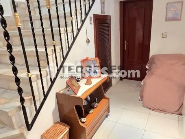 Chalet en venta en Calle Hinojo, Barajas de Melo de 89.000 €