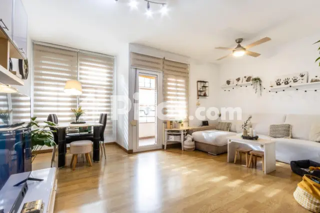 Piso en venta en Avinguda de Barberà, cerca de Carrer de Salvany, Eixample-Sant Oleguer (Sabadell) de 295.000 €