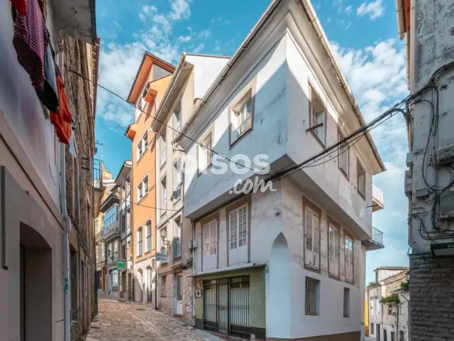 Casa en venta en Calle Hospital, 9, Navia de 82.000 €