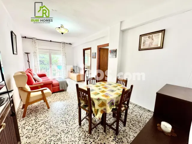 Piso en alquiler en Campo Verde, Cartuja (Distrito Norte. Granada Capital) de 900 €<span>/mes</span>