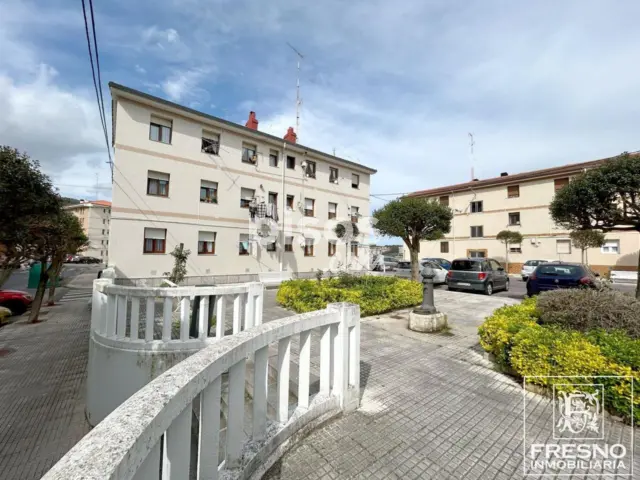 Piso en venta en Calle Arturo Dúo Vital, Centro (Castro Urdiales) de 175.000 €