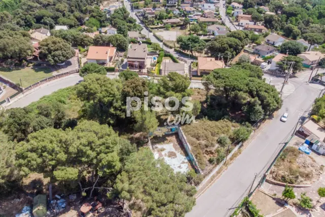 Terreno en venta en Carrer del Xiprer, Bigues (Bigues i Riells del Fai) de 225.000 €