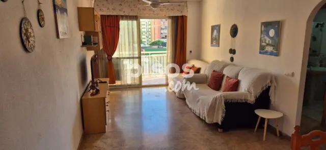 Piso en alquiler en Calle de Francisco Curro Claros, 3, Los Boliches (Fuengirola) de 1.200 €<span>/mes</span>