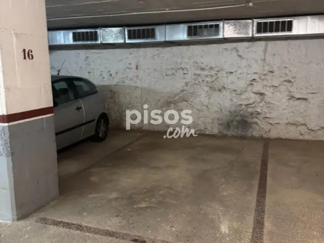 Garaje en alquiler en Centre, Centre (El Vendrell) de 80 €<span>/mes</span>