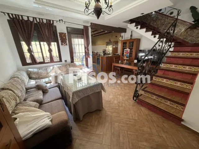 Casa en venta en Calle de Gordal, Centro-Doña Mercedes (Distrito Zona Centro. Dos Hermanas) de 209.900 €