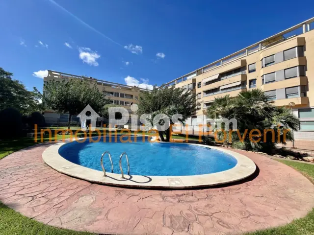 Piso en alquiler en Torrent, Zona Avinguda Alta-Auditori (Torrent) de 1.700 €<span>/mes</span>