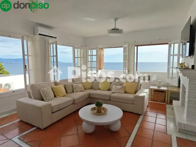 Chalet en venta en Calle de Pinotajos, 7, Velilla (Almuñécar) de 595.900 €
