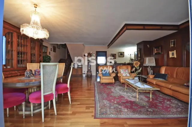 Dúplex en venta en Calle de Silveria Fañanas, La Almozara (Zaragoza Capital) de 297.000 €