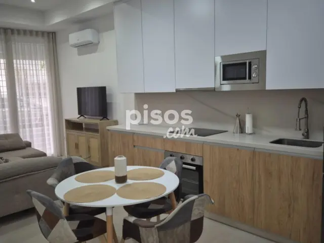 Loft en alquiler en Calle de Raimundo Lulio, Santa Rosa-Valdeolleros (Córdoba Capital) de 600 €<span>/mes</span>