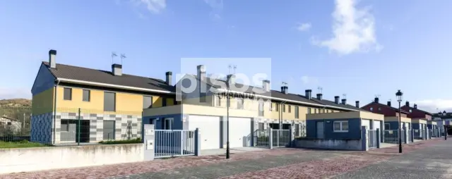 Chalet en venta en Paseo Río Robo, Enériz - Eneritz de 315.000 €