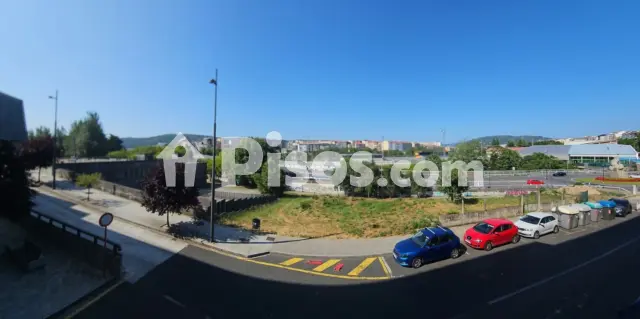 Piso en venta en Calle Ru Francisco Llorens Diaz, Número 17, O Couto (Ourense Capital) de 165.000 €