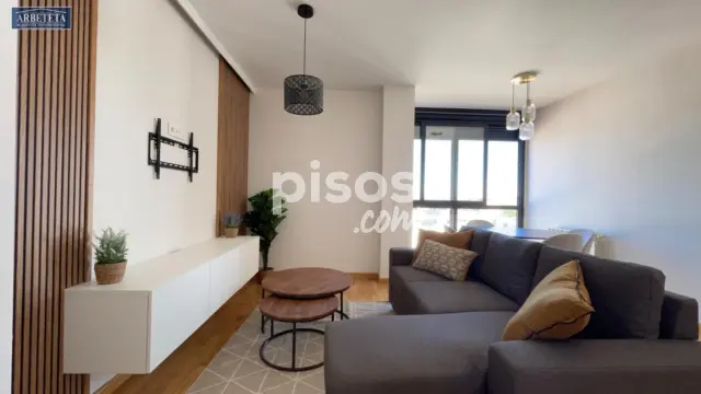 Piso en alquiler en Las Cañas, Aguas Vivas-Las Lomas-Alamín (Guadalajara Capital) de 1.100 €<span>/mes</span>