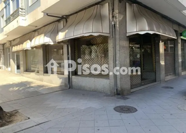 Local comercial en alquiler en Calle de Ervedelo, cerca de Calle de Faustino Miguez, O Couto (Ourense Capital) de 500 €<span>/mes</span>
