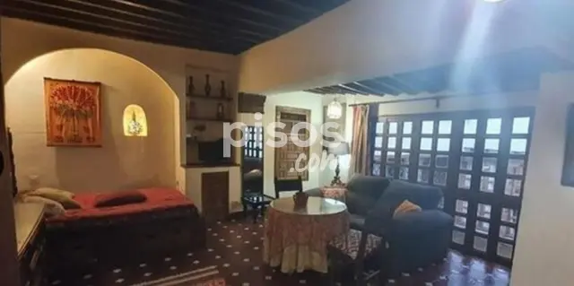 Estudio en alquiler en Placeta Benalúa, Albaicín (Granada Capital) de 650 €<span>/mes</span>