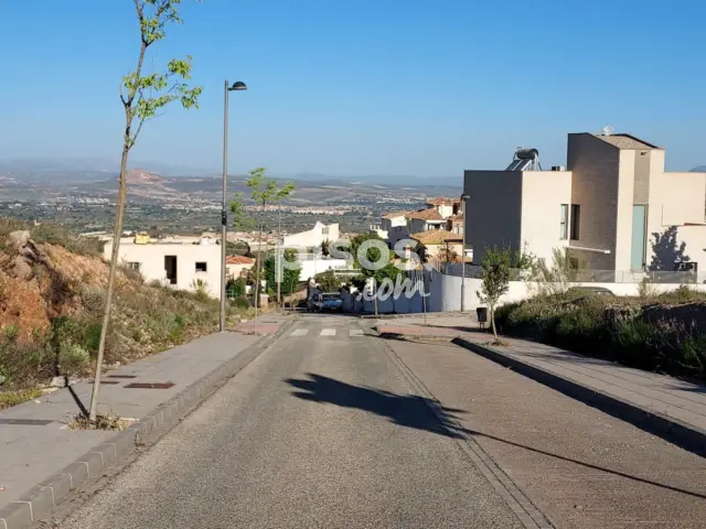 Terreno en venta en Altos de La Zubia, La Zubia de 79.900 €
