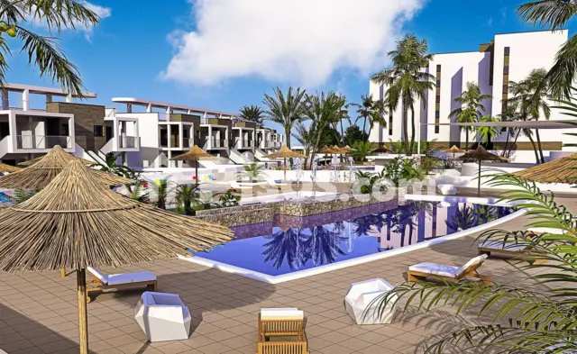 Apartamento en venta en Calle de la Alcarria, Mil Palmeras (Pilar de la Horadada) de 325.000 €