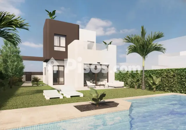 Chalet en venta en Carrer José María Olazabal, Pinar de Campoverde (Pilar de la Horadada) de 499.000 €