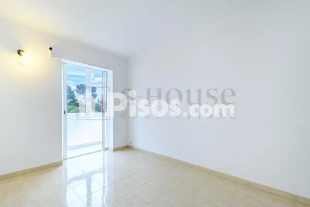 Piso en venta en Carrer de Larrard, La Salut (Distrito Gràcia. Barcelona Capital) de 325.000 €