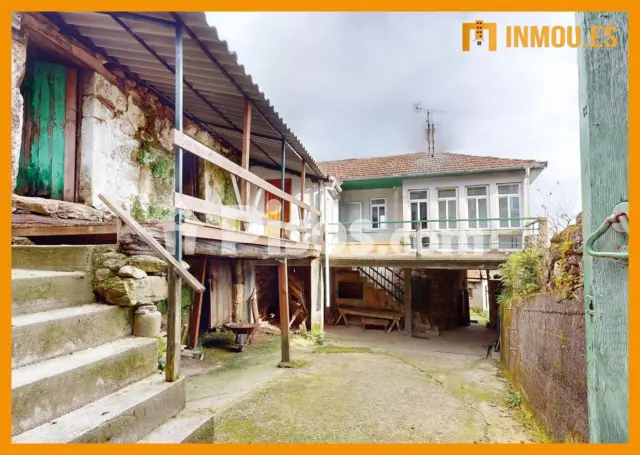 Casa en venta en Galicia, Mosteiro (Ramirás) de 40.000 €