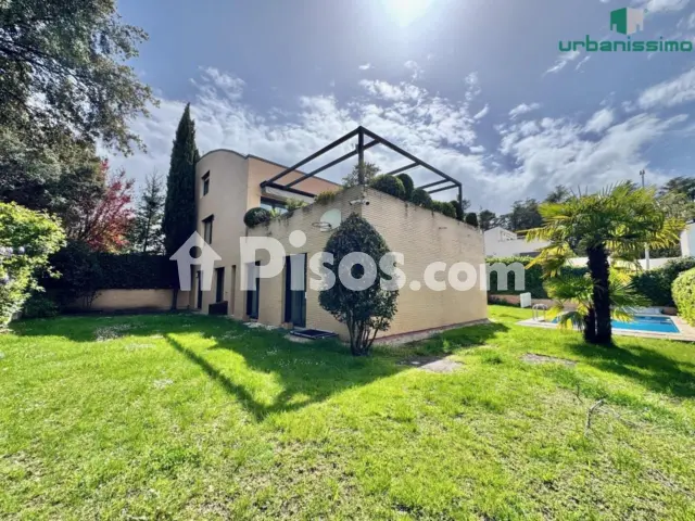 Casa pareada en venta en Calle de Jimena Menéndez Pidal, Valdemarín (Distrito Moncloa-Aravaca. Madrid Capital) de 1.850.000 €