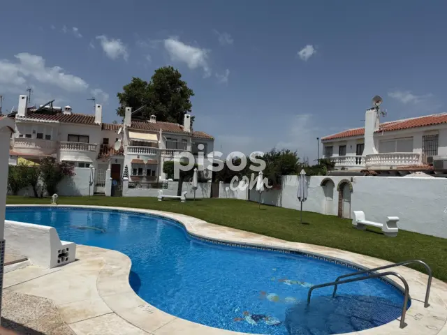 Casa pareada en venta en Calle Dorian Gray, Guadalmar (Distrito Churriana. Málaga Capital) de 585.000 €