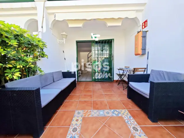 Piso en alquiler en Avenida del Touroperador Neckermann, Maspalomas-Meloneras (San Bartolomé de Tirajana) de 1.100 €<span>/mes</span>