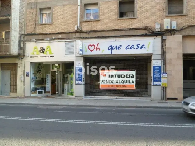 Local comercial en venta en Calle de Juan Antonio Fernández, Centro (Tudela) de 300.000 €