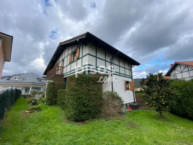 Chalet en venta en Barrio Samano, Sámano (Castro Urdiales) de 540.000 €
