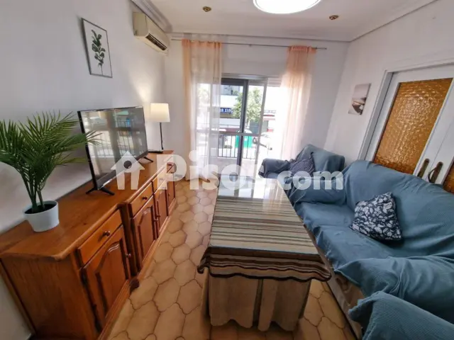 Piso en alquiler en Plaza del Aljarafe, El Plantinar-El Juncal-Avenida de la Paz (Distrito Sur. Sevilla Capital) de 1.350 €<span>/mes</span>