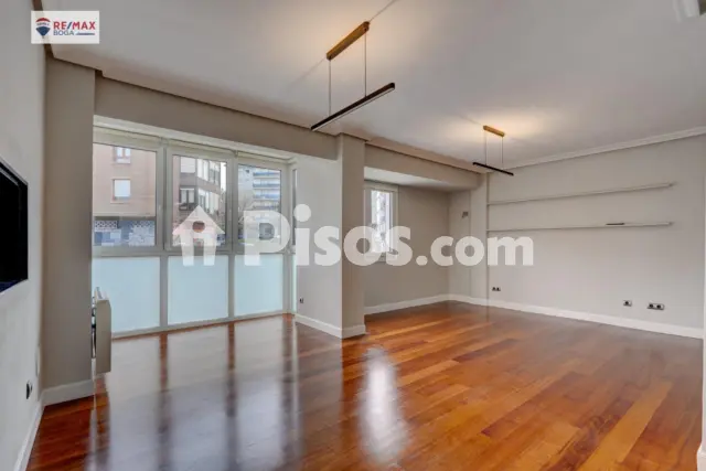 Piso en venta en Zarautz, Zarautz de 525.000 €