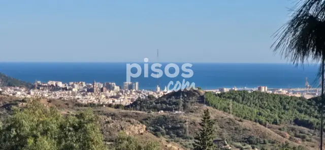 Terreno en venta en El Atabal, El Atabal-El Chaparral-Los Morales (Distrito Puerto de la Torre. Málaga Capital) de 255.000 €