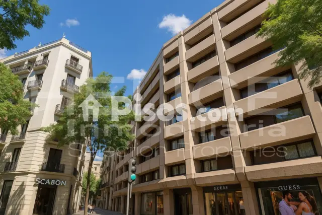 Piso en venta en El Pla del Remei, El Pla del Remei (Distrito L'Eixample. València Capital) de 1.350.000 €