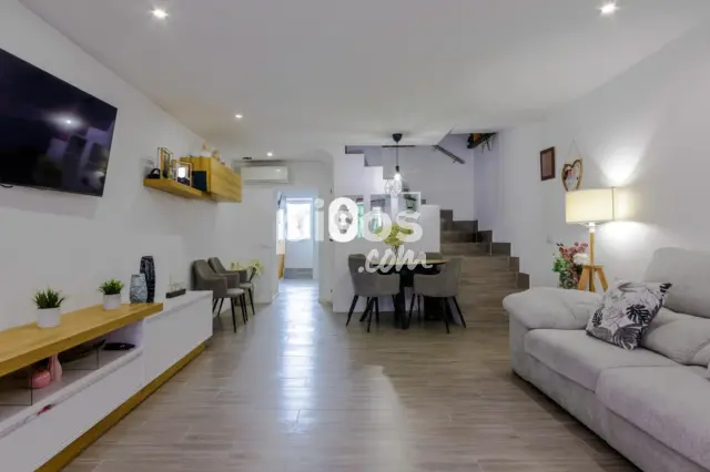 Casa adosada en venta en Carrer de la Glòria, Inca de 485.000 €