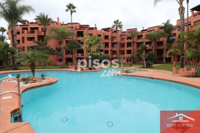 Dúplex en alquiler en Avenida del Gaviero, Casco Antiguo (Distrito Centro. Marbella) de 3.000 €<span>/mes</span>