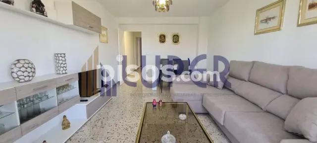 Habitación en alquiler en los Angeles, Los Ángeles (Distrito Los Ángeles-Rabasa-San Agustín. Alicante - Alacant) de 295 €<span>/mes</span>