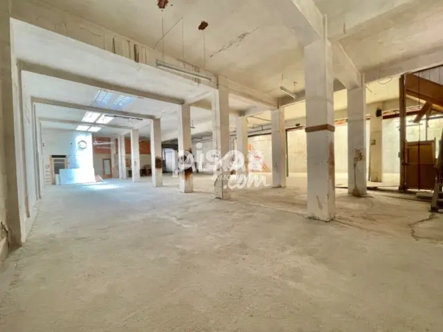 Local comercial en venta en Centro, Griselas-Gardachales (Tudela) de 340.000 €